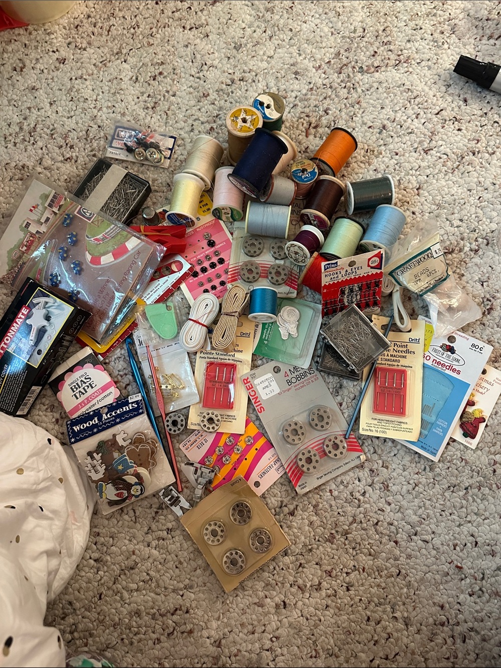 Vintage sewing lot